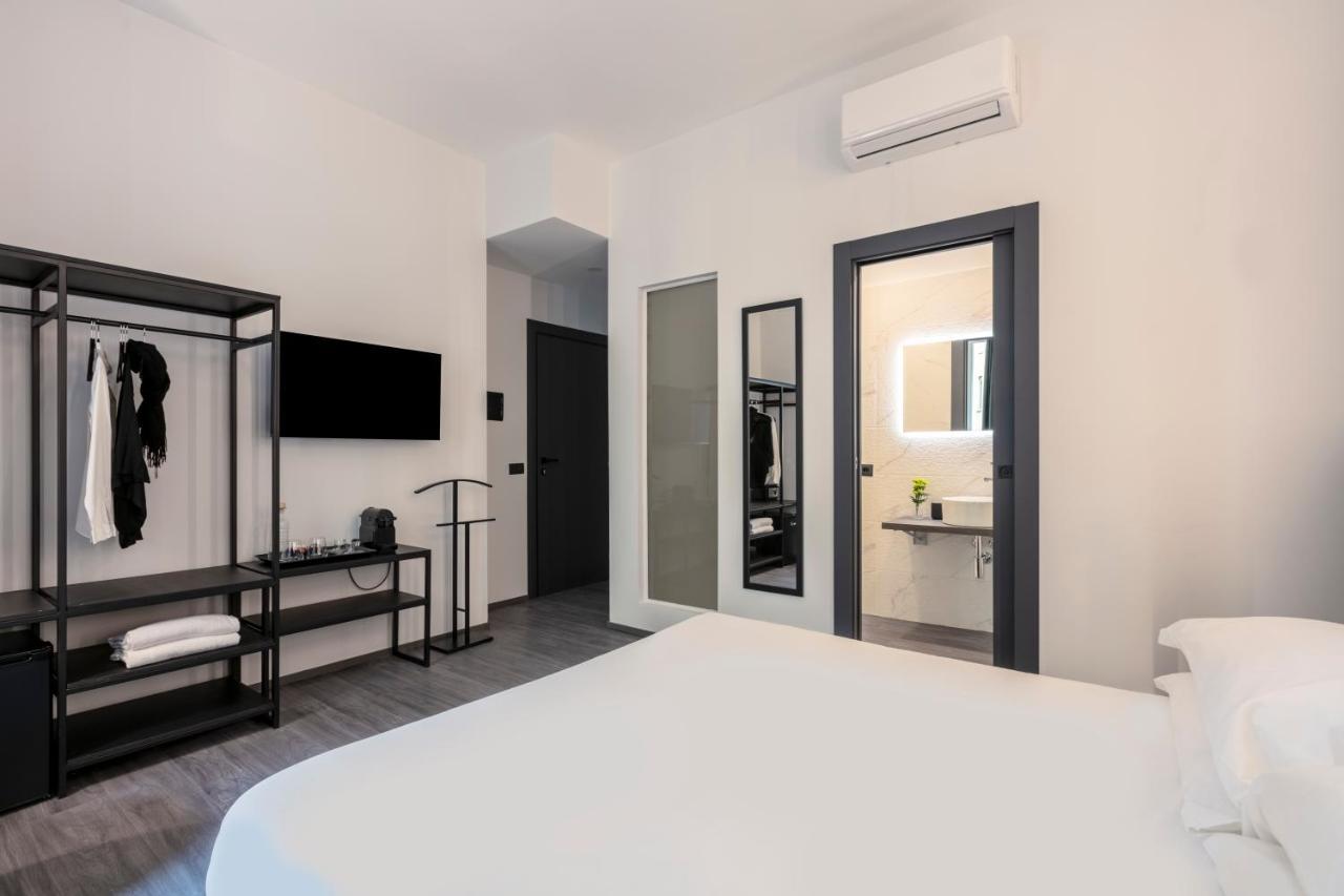 Residenza Sacconi By Hili Hotel Rome Bagian luar foto